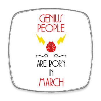 les génies naissent en Mars - Cadeau de Naissance - Magnet carré - blanc - Devant