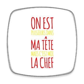 Plusieurs dans ma tête mais c'est moi la chef - Magnet carré - blanc - Devant