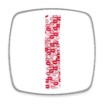 Lettre I - Kiss t-shirt - Magnet carré - blanc - Devant