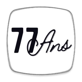 77 Ans - Magnet carré - blanc - Devant
