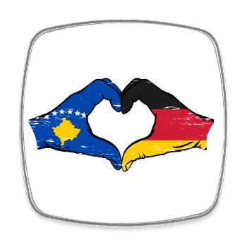 Kosovo Allemagne Drapeau Mains Coeur Forme Utilisé - Magnet carré - blanc - Devant