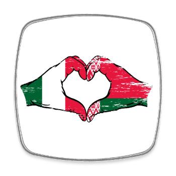 Italie Biélorussie drapeau mains coeur forme utilisé - Magnet carré - blanc - Devant