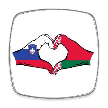 Slovénie Biélorussie drapeau mains coeur - Magnet carré - blanc - Devant