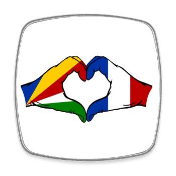 Seychelles France Drapeau Mains Coeur Forme - Magnet carré - blanc - Devant