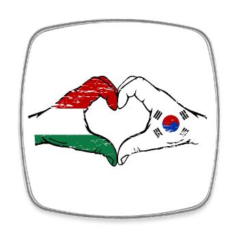 Hongrie Corée du Sud Drapeau Mains Coeur Forme Utilisé - Magnet carré - blanc - Devant
