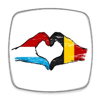 Luxembourg Belgique Drapeau Mains Coeur Forme Utilisé - Magnet carré - blanc - Devant