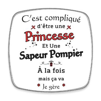 Princesse Sapeur Pompier - Magnet carré - blanc - Devant