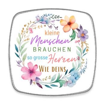 Kleine Menschen brauchen so große Herzen wie deins - Viereckiger Kühlschrankmagnet - Weiß - Vorne