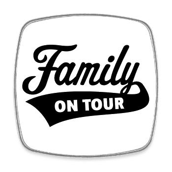 Family On Tour (Family Holiday / Black) - Square fridge magnet - white - Front