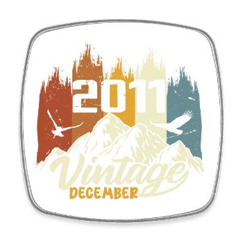 Geburtstagsgeschenk geboren im Dezember 2011 - Viereckiger Kühlschrankmagnet - Weiß - Vorne