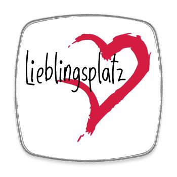 Lieblingsplatz Kissen mit Herz - Viereckiger Kühlschrankmagnet - Weiß - Vorne