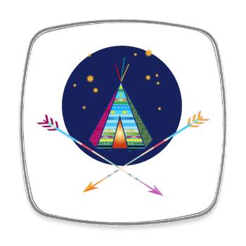 Tente tipi avec des flèches – symbole d’aventure - Magnet carré - blanc - Devant