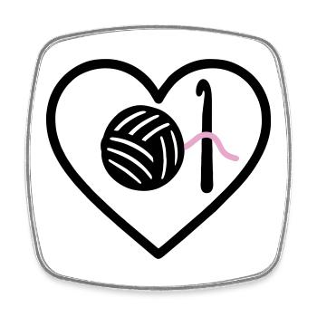 Crochet Tricot Coeur Fil Rose Fait Main Femme - Magnet carré - blanc - Devant