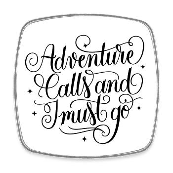 Adventure Calls - Viereckiger Kühlschrankmagnet - Weiß - Vorne