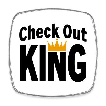 Checkout King Dart Krone Sport Outfit - Viereckiger Kühlschrankmagnet - Weiß - Vorne