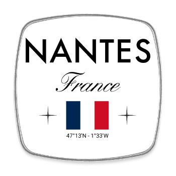 Nantes Frankreich Koordinaten Reise Souvenir - Viereckiger Kühlschrankmagnet - Weiß - Vorne