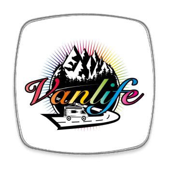 Campeurs sur la route avec une typographie Van Life colorée - Magnet carré - blanc - Devant