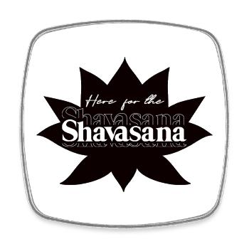 Voici pour le Shavasana – Yoga Humor Design - Magnet carré - blanc - Devant