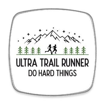 Ultra Trail Runner – Mach schwierige Dinge - Viereckiger Kühlschrankmagnet - Weiß - Vorne