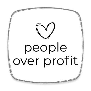 Les gens avant le profit - Concevoir avec cœur - Magnet carré - blanc - Devant
