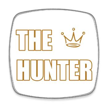 THE HUNTER – Bold Outdoor & Hunting Statement  - Viereckiger Kühlschrankmagnet - Weiß - Vorne