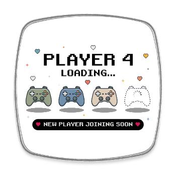 Player 4 Loading - Baby Announcement - Viereckiger Kühlschrankmagnet - Weiß - Vorne