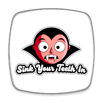 Setz deine Zähne in Vampir-Tee-Logo - Viereckiger Kühlschrankmagnet - Weiß - Vorne