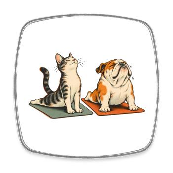 Bulldogge und Katze beim Yoga – Tierisches Duo - Viereckiger Kühlschrankmagnet - Weiß - Vorne