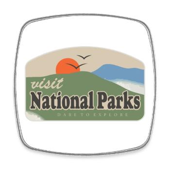 National Parks – Nature Adventure Retro Badge - Viereckiger Kühlschrankmagnet - Weiß - Vorne