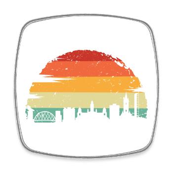 Retro Sunset Skyline Cityscape - Square fridge magnet - white - Front