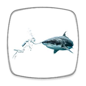Scuba Diver Booping a Great White Shark  - Viereckiger Kühlschrankmagnet - Weiß - Vorne