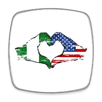Nigeria États-Unis drapeau mains forme de coeur utilisé - Magnet carré - blanc - Devant