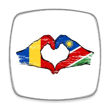 Rumänien Namibia Flagge Hände Herzform used - Viereckiger Kühlschrankmagnet - Weiß - Vorne