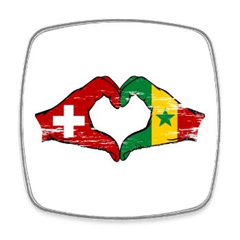 Suisse Sénégal Drapeau Mains Coeur Forme Utilisé - Magnet carré - blanc - Devant