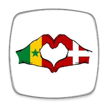 Senegal Dänemark Flagge Hände Herzform - Viereckiger Kühlschrankmagnet - Weiß - Vorne