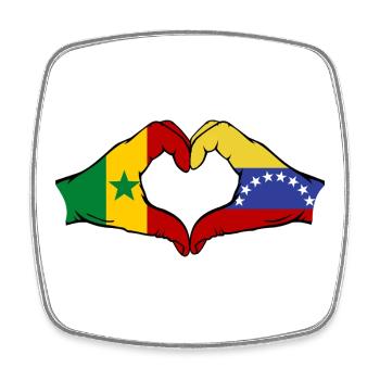 Sénégal Venezuela drapeau mains forme de coeur utilisé - Magnet carré - blanc - Devant