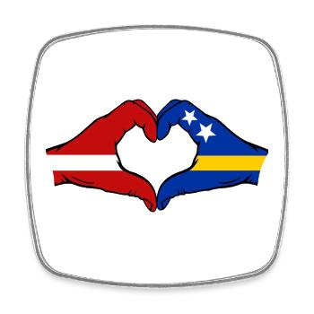 Lettland Curaçao Flagge Hände Herzform - Viereckiger Kühlschrankmagnet - Weiß - Vorne