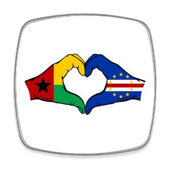 Drapeau du Cap-Vert Guinée-Bissau Mains en forme de cœur - Magnet carré - blanc - Devant