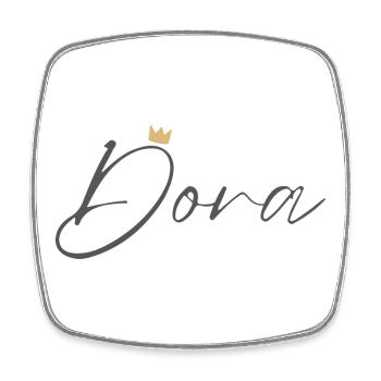 Chemise Couronne Princesse Dora – Nom avec la lettre D - Magnet carré - blanc - Devant