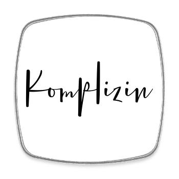 Komplizin Partnerin Freundin Ehefrau - Viereckiger Kühlschrankmagnet - Weiß - Vorne