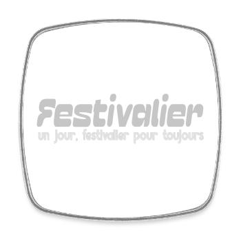 Festivalbesucher eines Tages, Festivalbesucher für immer - Viereckiger Kühlschrankmagnet - Weiß - Vorne