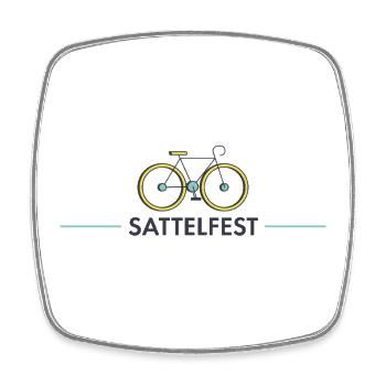 Sattelfest – Lustiges Rennrad für Roadbike-Fahrer - Viereckiger Kühlschrankmagnet - Weiß - Vorne