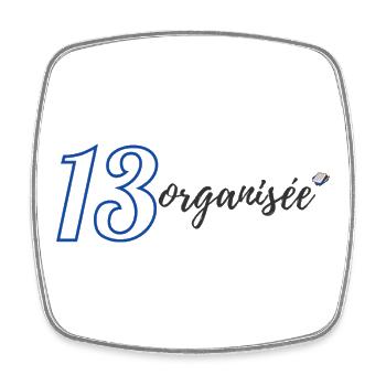 13 organized - Square fridge magnet - white - Front