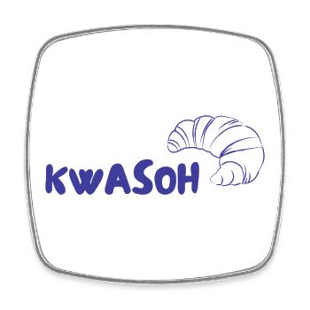 KWASOH Croissant Logo Print - Square fridge magnet - white - Front