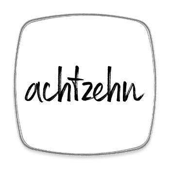 18 achtzehn 18. Geburtstag Geschenk Volljährigkeit - Viereckiger Kühlschrankmagnet - Weiß - Vorne
