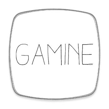 Gamine - Idée cadeau original femme - Magnet carré - blanc - Devant