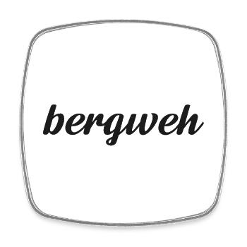bergweh -minimalistisches Alpen Design in Schwarz - Viereckiger Kühlschrankmagnet - Weiß - Vorne