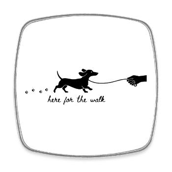 Here For The Walk Dackel Silhouette Design - Viereckiger Kühlschrankmagnet - Weiß - Vorne