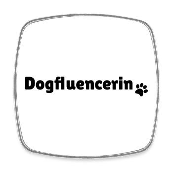 Dogfluencerin - Square fridge magnet - white - Front