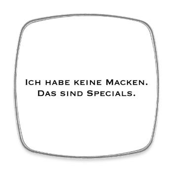 „Keine Macken“ – Statement Shirt - Viereckiger Kühlschrankmagnet - Weiß - Vorne